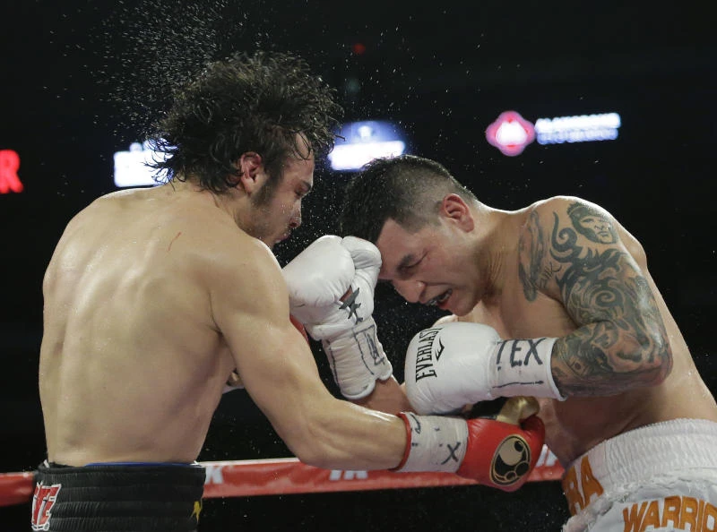 Chavez Jr. outpoints Vera in rematch