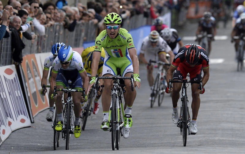 Sagan wins stage; Kwiatkowski takes Tirreno lead