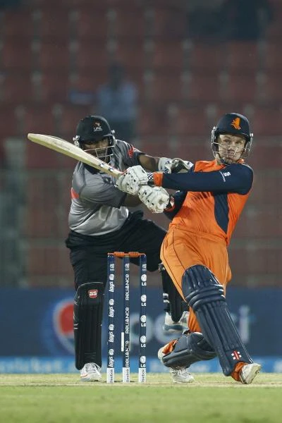 Netherlands have it easy against UAE