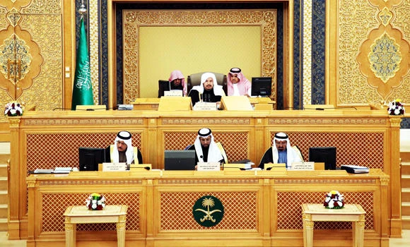 Shoura Council to discuss law on jobs handling public funds