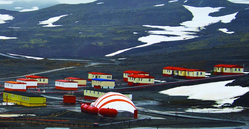 Chilean Antarctica offers a rare living experience