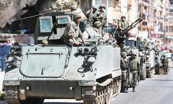 Lebanese Army takes highway control