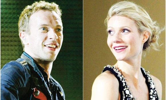 Paltrow still wears ring while Martin doesn’t