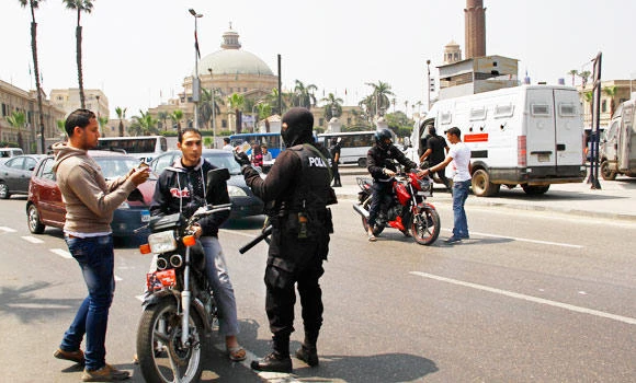 Bomb blast near Egypt hospital before minister visits