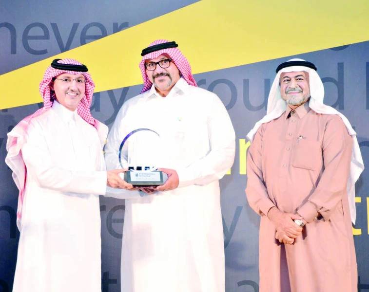 Kaswara Al-Khatib wins Kingdom’s first EY entrepreneur of 2014 award
