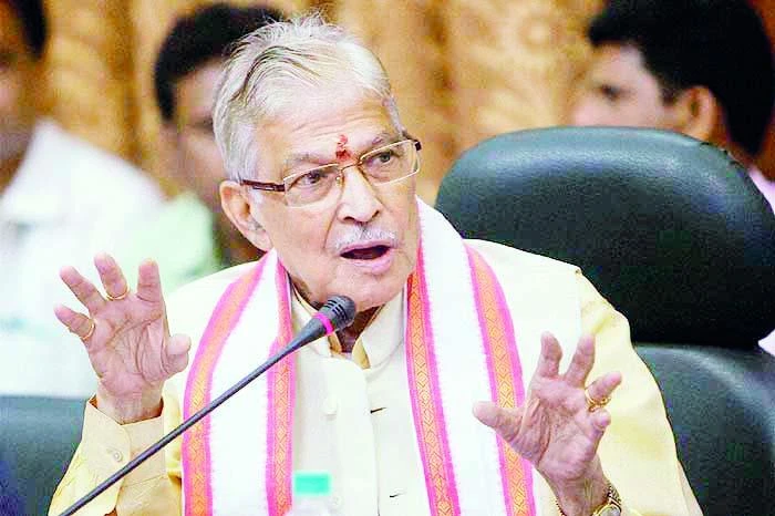 No Modi wave, says Joshi