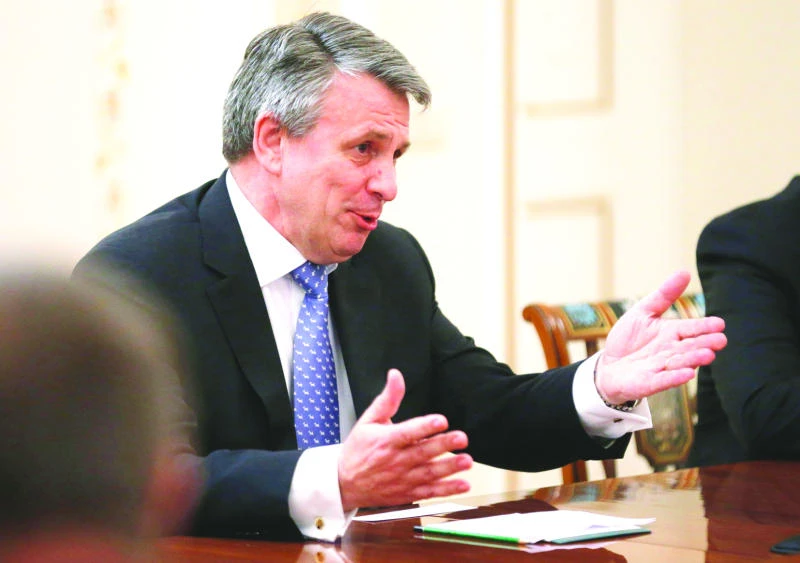 Shell CEO meets Putin in bid to expand Russian projects