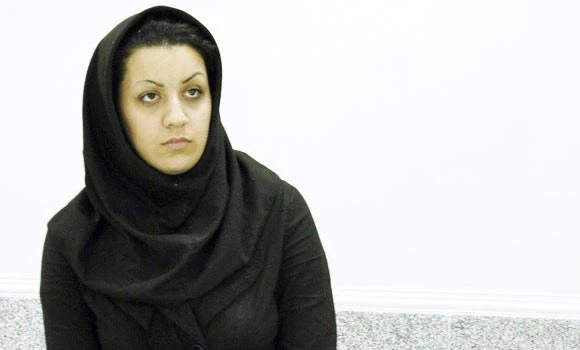 Kin of Iran prisoners protest outside Parliament