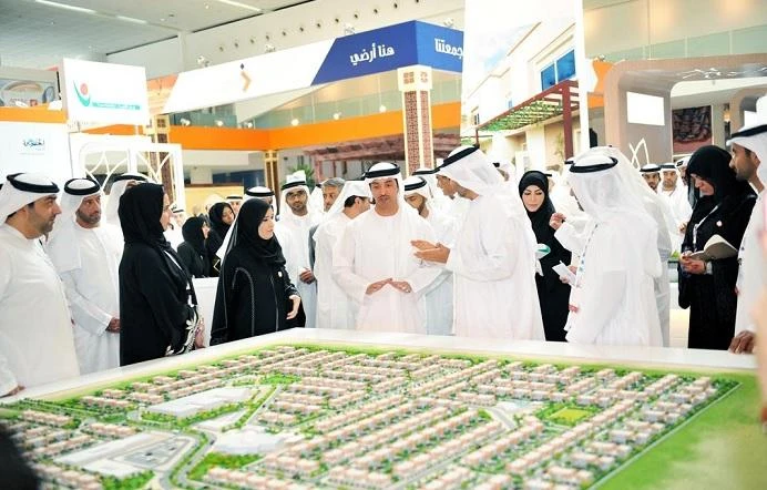 Billion-dollar realty projects on show