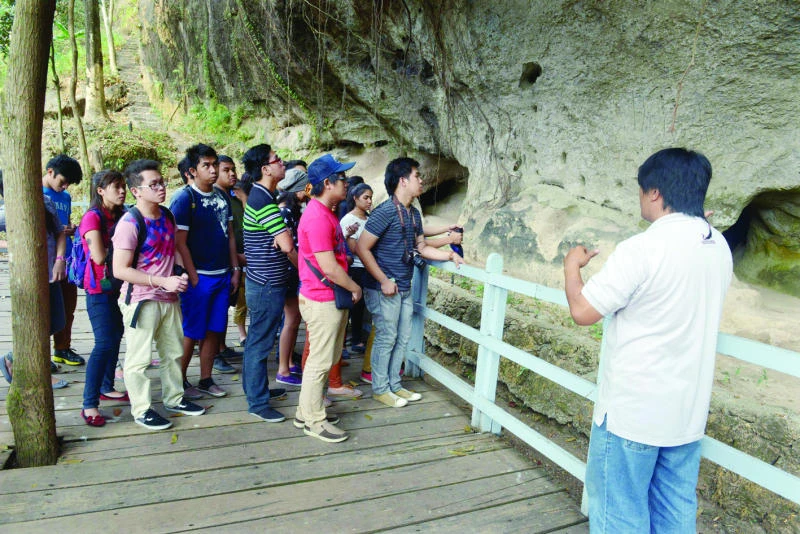 Philippines’ oldest artworks in danger of disappearing
