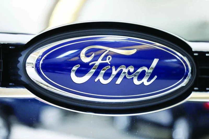 Ford profit dives on weak North America, recall costs