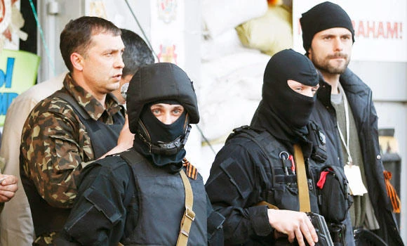 Ex-Soviet officials call on Moscow to pull troops
