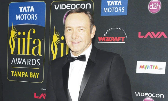 Spacey alarmed by ‘House of Cards’ piracy in India