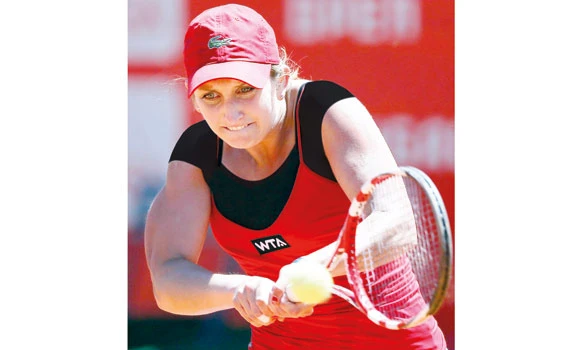 Qualifier stuns Stosur in Portugal