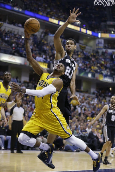 Spurs pound Pacers to win club record 18th straight