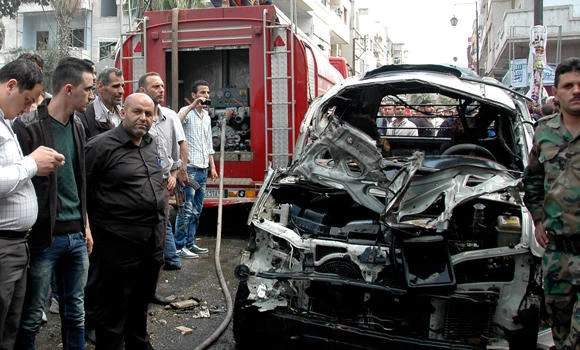 Syria army advances in Homs as car bomb kills 14