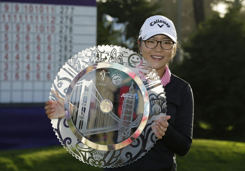 Lydia Ko posts maiden win as pro at Swinging Skirts