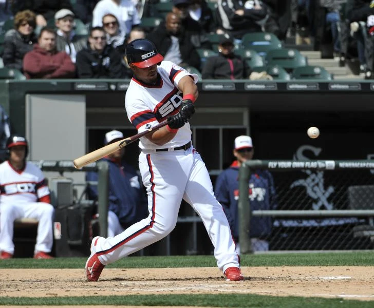 Abreau sparkles as White Sox whip Rays 9-2