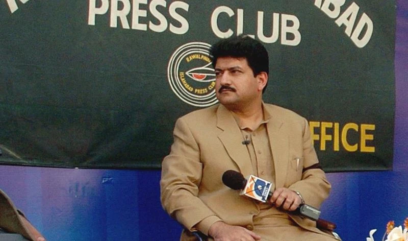 Renowned Pak TV anchor attacked