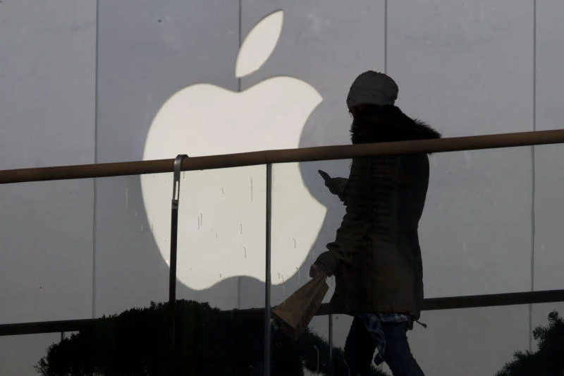Apple's sales, profit top estimates as iPhone demand persists