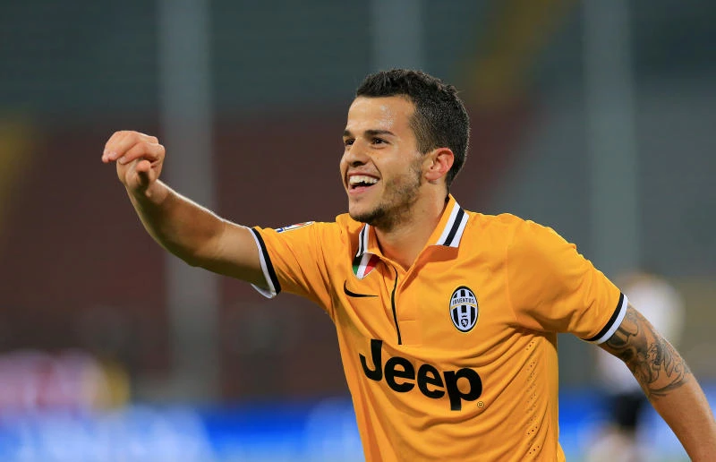 Victorious Juve closes in on third straight title