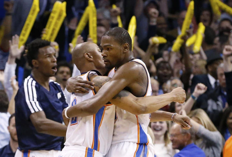 Thunder clinches West’s second seed