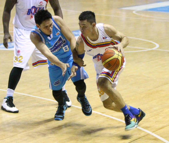 David sparks Meralco past Mixers into quarterfinals