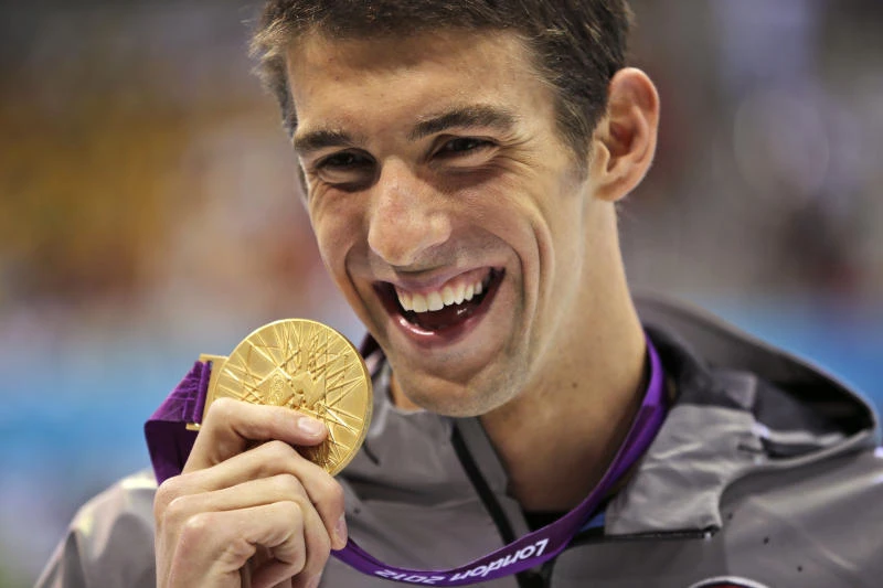 Olympic great Michael Phelps to return to pool