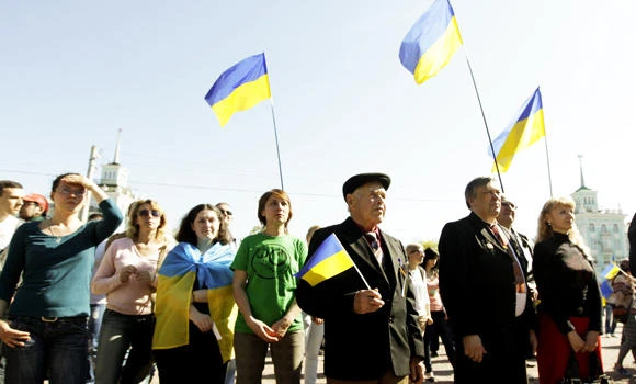 G7 agrees sanctions on Russia as Ukraine invasion fears mount