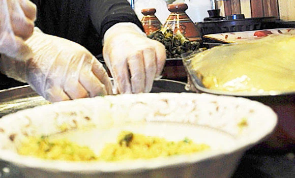 Most Makkah catering firms ‘trade in visas’