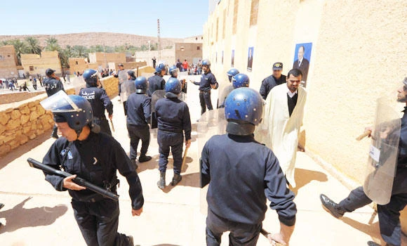Algerian troops kill 10 militants