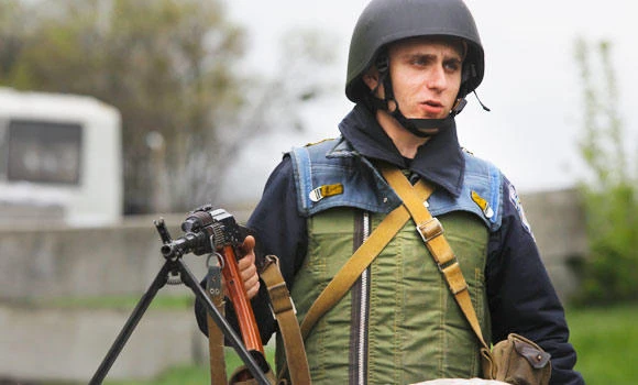 Russian threat puts Ukraine ‘on combat alert’