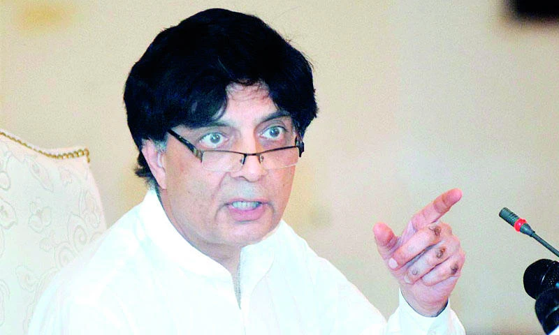 Pak minister ‘unites’ Congress, BJP