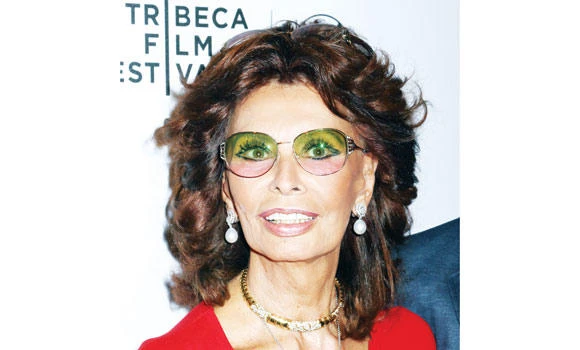 Sophia Loren guest of honor at Cannes