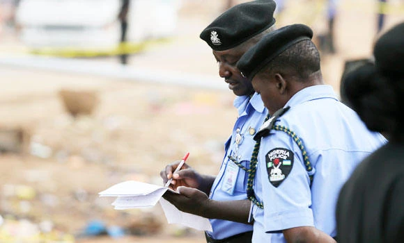 Nigerians eye foreign help to free schoolgirls