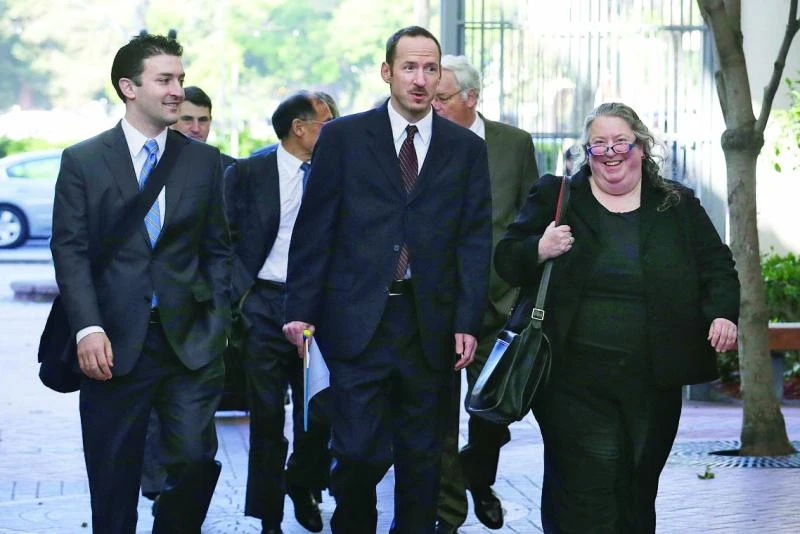 Samsung-Apple patent trial yields mixed verdict
