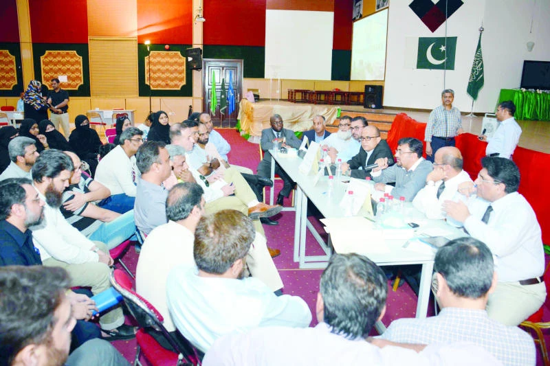 PISJ-ES council holds meeting with parents