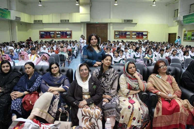 Pakistani students learn reasons behind their country’s creation