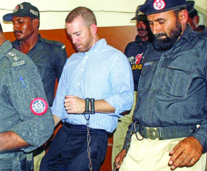 FBI agent of US held with bullets at Pakistan airport