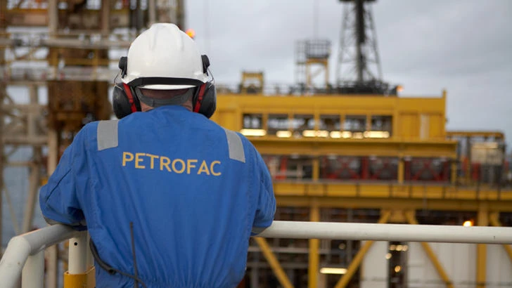 Petrofac cuts 2014 profit forecast on project delays