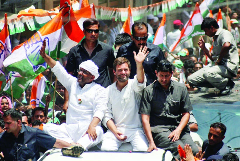 Rahul Gandhi takes on Modi in Varanasi
