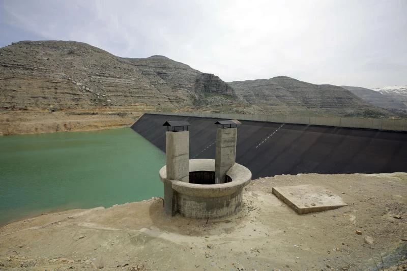 Lebanon economy ‘under pressure’