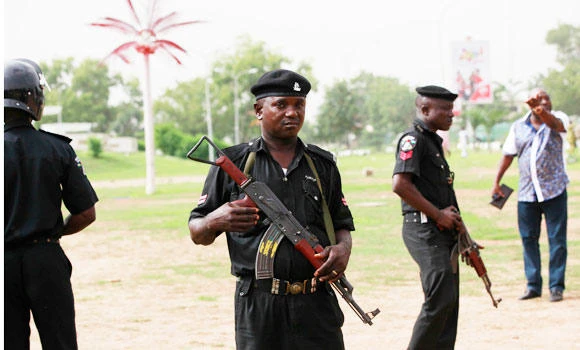 Rebels kill 29 more in Nigerian village
