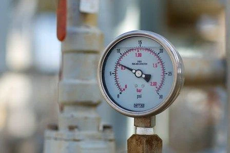 Dana Gas Q1 profit falls, hopes to recover Egyptian funds