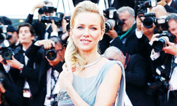 Naomi Watts: Stop male comparisons
