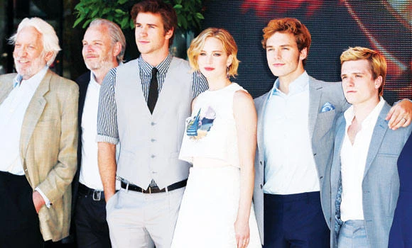 Hunger Games to go on without Hoffman: Director