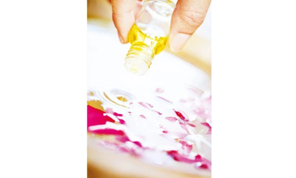 Relax and enjoy your bath with calming oils