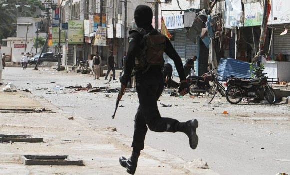 Pakistan airstrikes target Taleban militants, kill 60