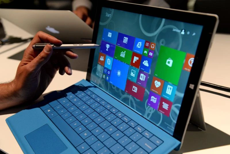 Tablets vying to replace laptops