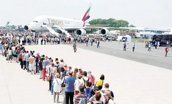 Emirates’ A380 pulls in thousands at Berlin show